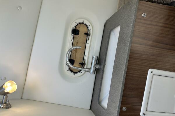 26ft Four Winns Yacht For Sale