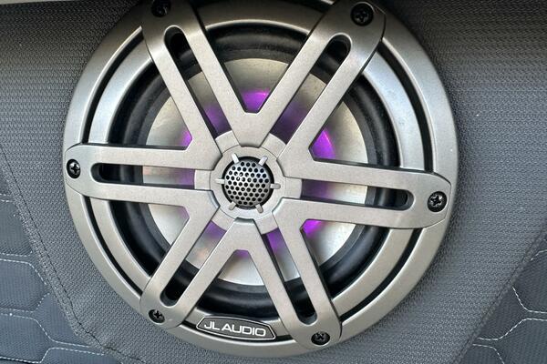 26ft Four Winns Yacht For Sale