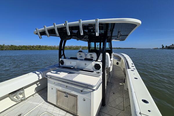 42ft HCB Yacht For Sale