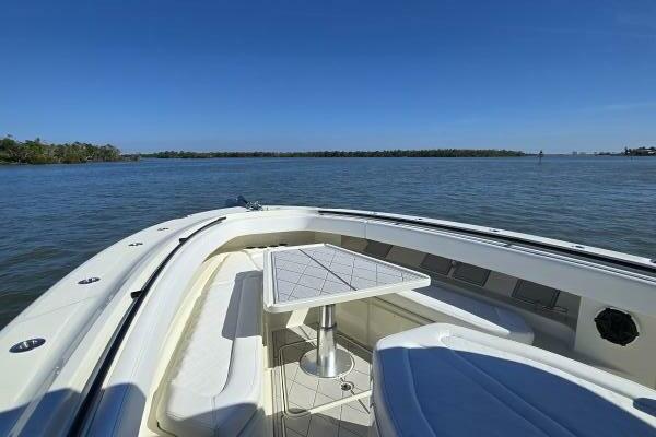 42ft HCB Yacht For Sale