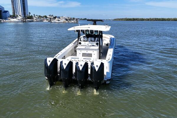 42ft HCB Yacht For Sale