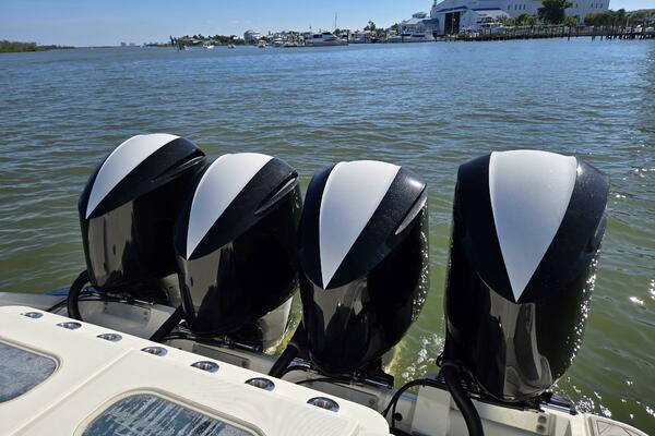 42ft HCB Yacht For Sale