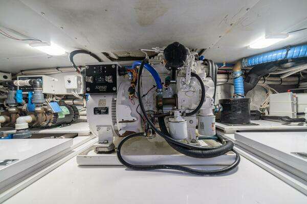 Gamefisherman 40 Convertible Yacht For Sale