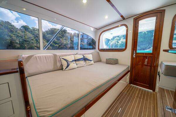 Gamefisherman 40 Convertible Yacht For Sale