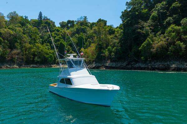 Gamefisherman 40 Convertible Yacht For Sale