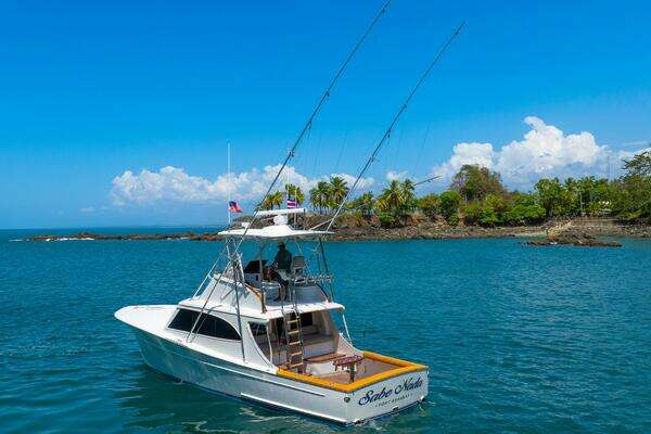 Gamefisherman 40 Convertible Yacht For Sale