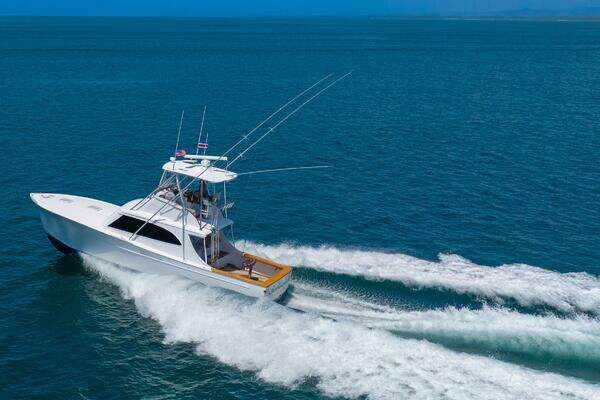 Gamefisherman 40 Convertible Yacht For Sale