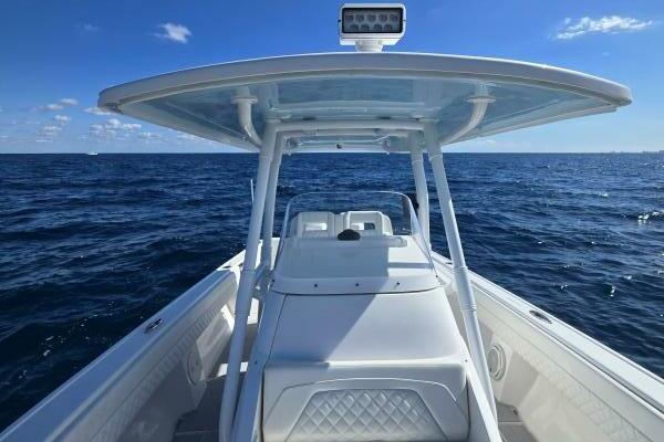 32ft Intrepid Yacht For Sale