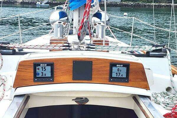 Photo of the 1980 Bristol 35.5C "BEWITCHED"