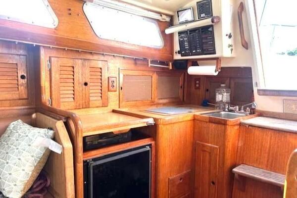 BEWITCHED 36ft Bristol Yacht For Sale