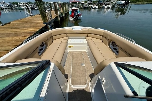 24ft NauticStar Yacht For Sale
