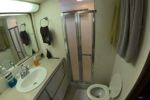 Hatteras 54MY Yacht For Sale
