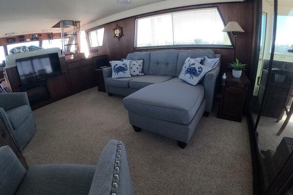 SAINT PAUL 54ft Hatteras Yacht For Sale