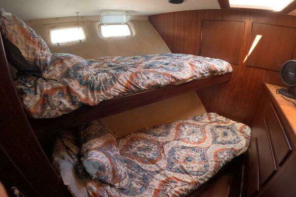 Hatteras 54MY Yacht For Sale