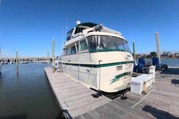 SAINT PAUL 54ft Hatteras Yacht For Sale
