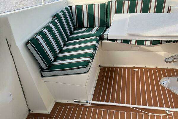 Hatteras 54MY Yacht For Sale