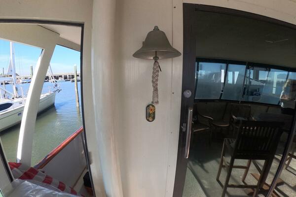 SAINT PAUL 54ft Hatteras Yacht For Sale