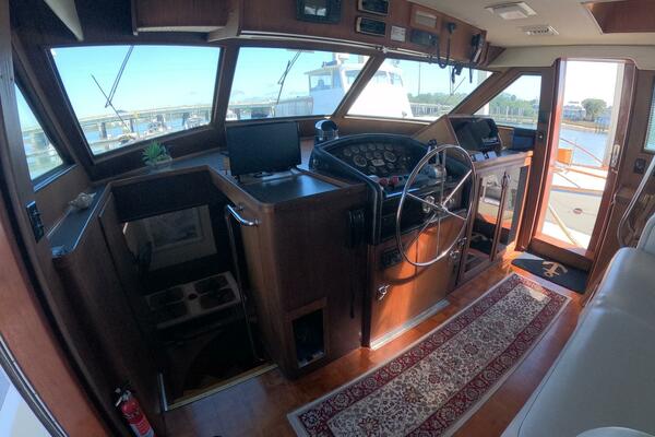 SAINT PAUL 54ft Hatteras Yacht For Sale
