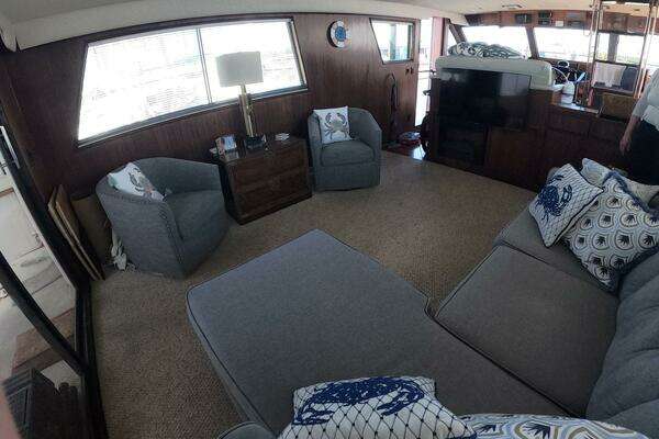 Hatteras 54MY Yacht For Sale