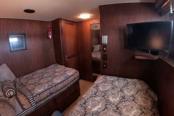Hatteras 54MY Yacht For Sale