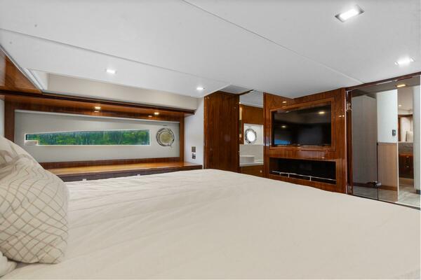 Frivolous 54ft Riviera Yacht For Sale