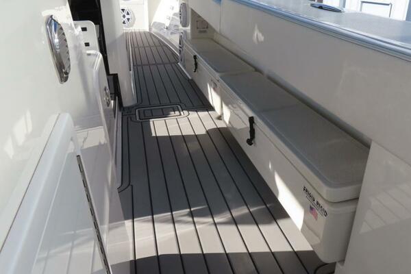 53ft HCB Yacht For Sale