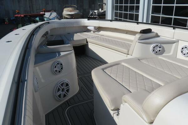 53ft HCB Yacht For Sale