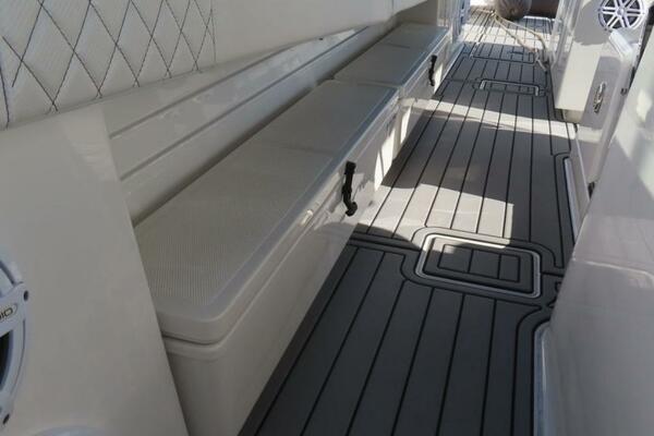 53ft HCB Yacht For Sale