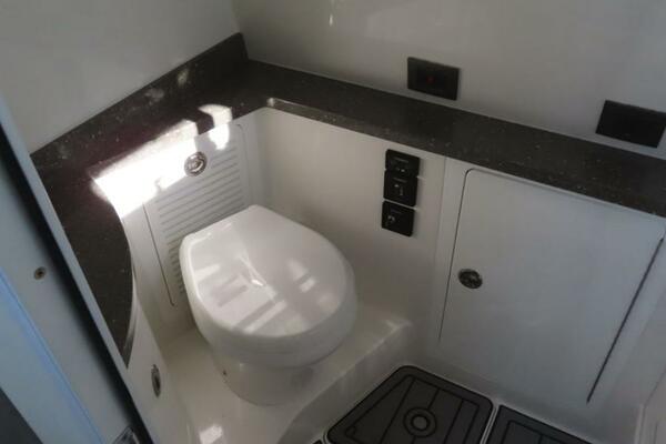 53ft HCB Yacht For Sale