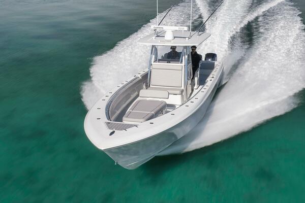 Heavy Hitter 39ft Contender Yacht For Sale