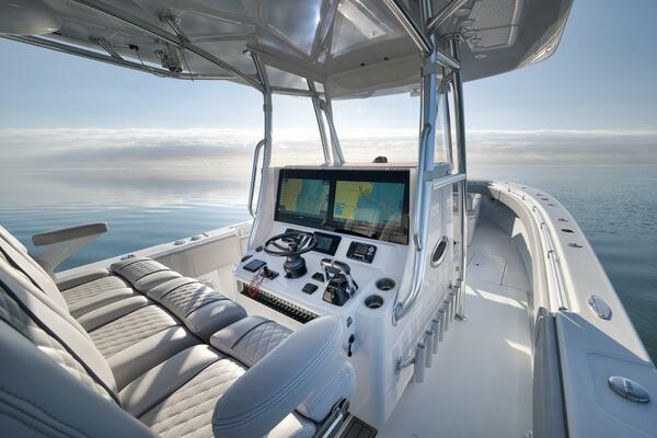 Heavy Hitter 39ft Contender Yacht For Sale