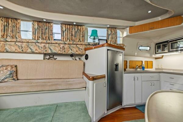SEAS THE DAY 37ft Mainship Yacht For Sale