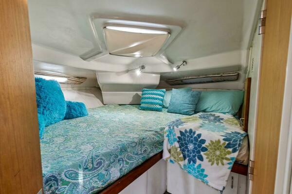 SEAS THE DAY 37ft Mainship Yacht For Sale