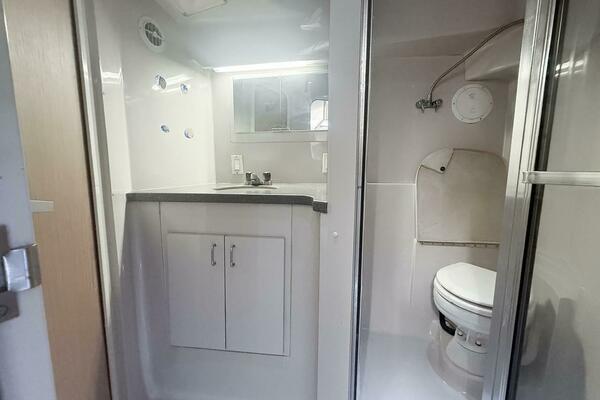 SEAS THE DAY 37ft Mainship Yacht For Sale