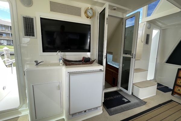 Viking 54 Sports Yacht Yacht For Sale