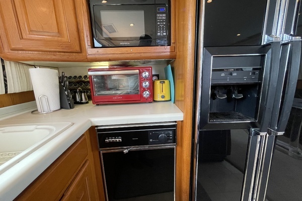 Viking 54 Sports Yacht Yacht For Sale