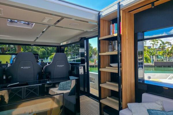 60ft De Antonio Yacht For Sale