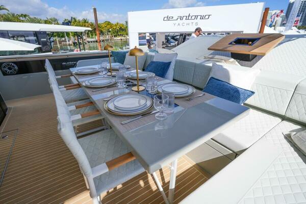 60ft De Antonio Yacht For Sale
