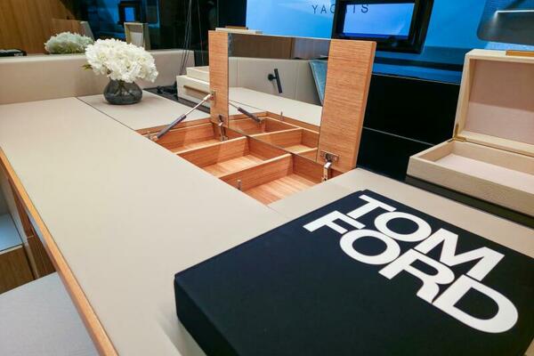 60ft De Antonio Yacht For Sale