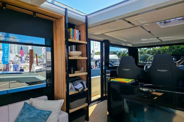 60ft De Antonio Yacht For Sale