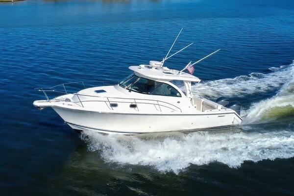 STILL NOODLING 36ft Pursuit Yacht For Sale