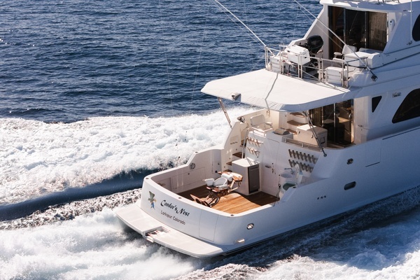 McKinna 69 Skylounge Yacht For Sale