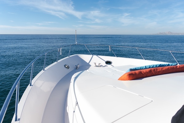 McKinna 69 Skylounge Yacht For Sale