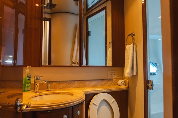 Condors Nest 69ft McKinna Yacht For Sale