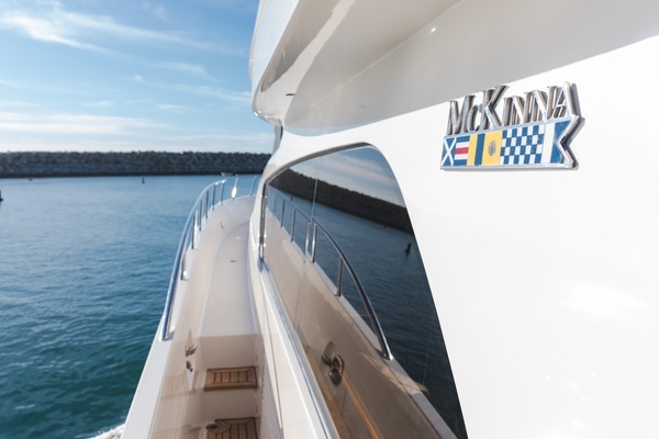 McKinna 69 Skylounge Yacht For Sale