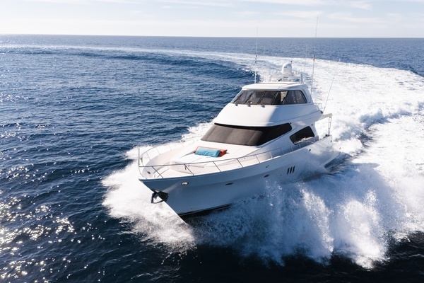 McKinna 69 Skylounge Yacht For Sale