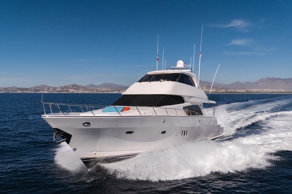 McKinna 69 Skylounge Yacht For Sale