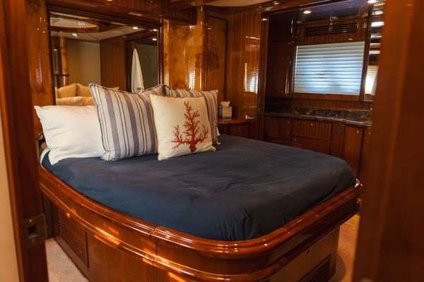 Condors Nest 69ft McKinna Yacht For Sale