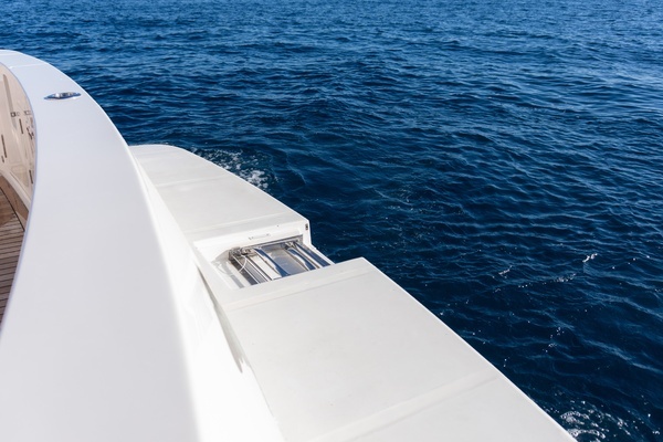 McKinna 69 Skylounge Yacht For Sale