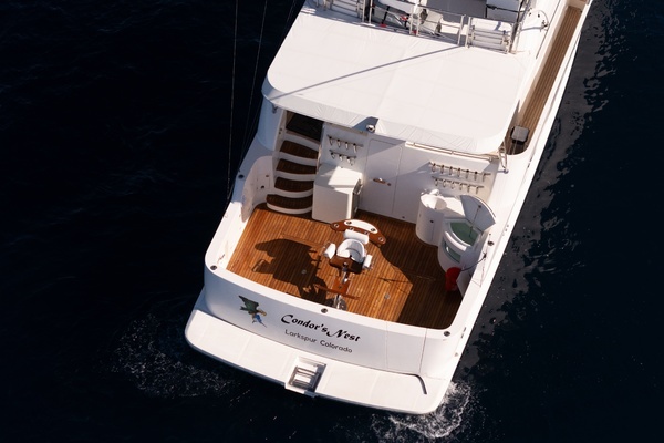 McKinna 69 Skylounge Yacht For Sale